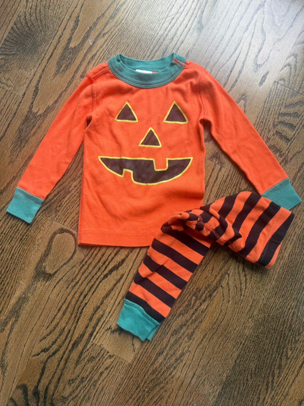 Hanna Andersson Halloween Pajama Set
